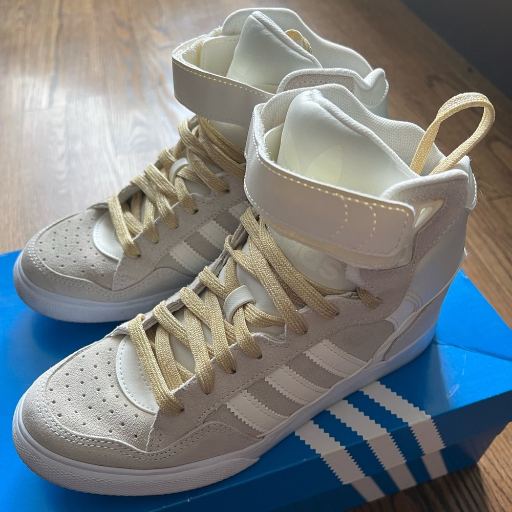 Adidas Originals Extaball Up Womens Sneaker